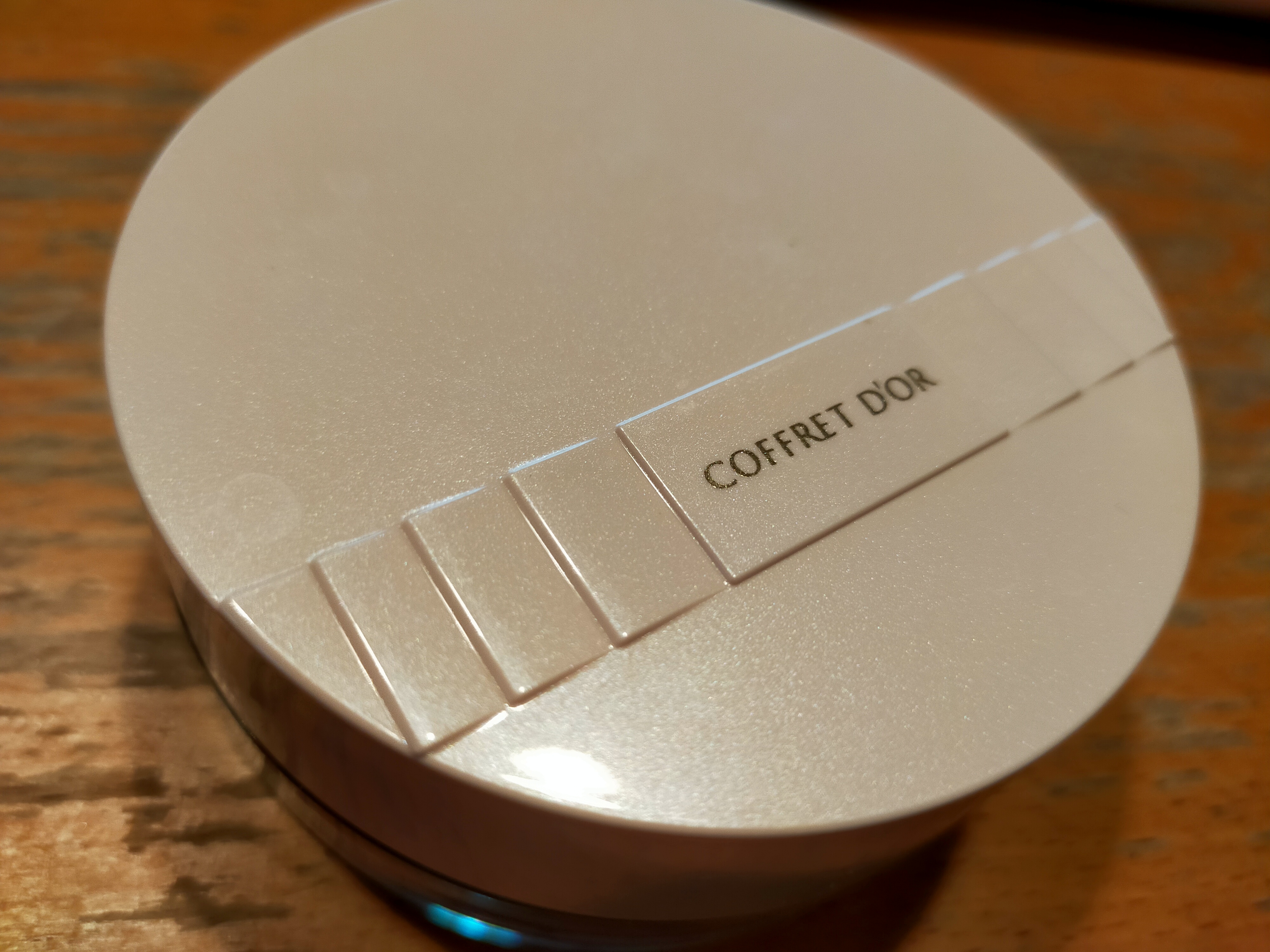 COFFRET D'OR(コフレドール) ルーセントフィニッシュ パウダーの良い点・メリットに関する遠藤　美里さんの口コミ画像1